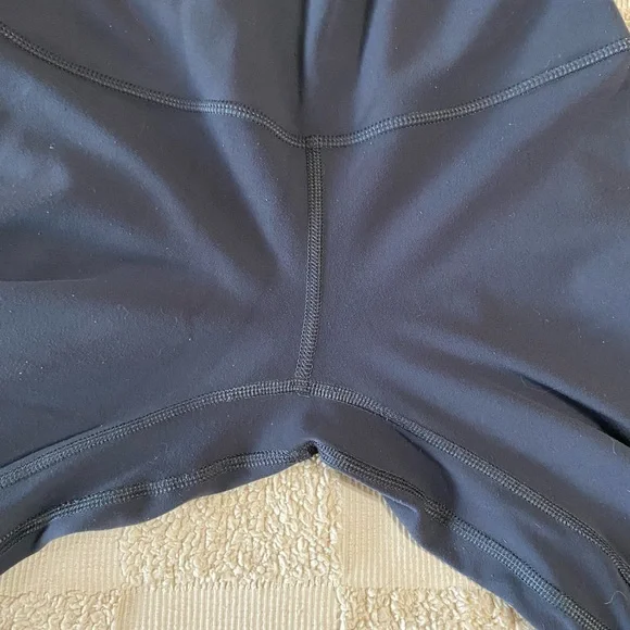 Lululemon Dark Navy Leggings - Picture 4 of 4